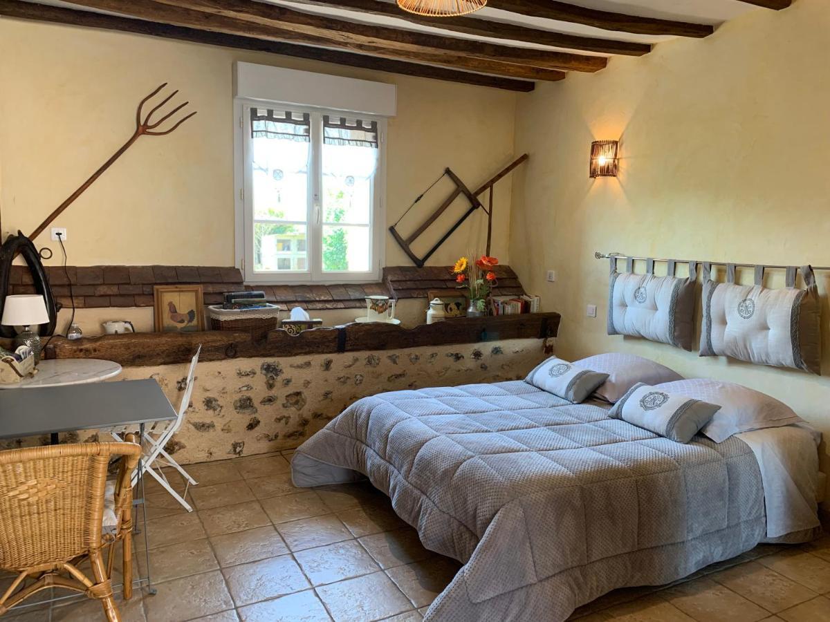 Bed and Breakfast Les Logis Du Breuil Marcheville Екстер'єр фото