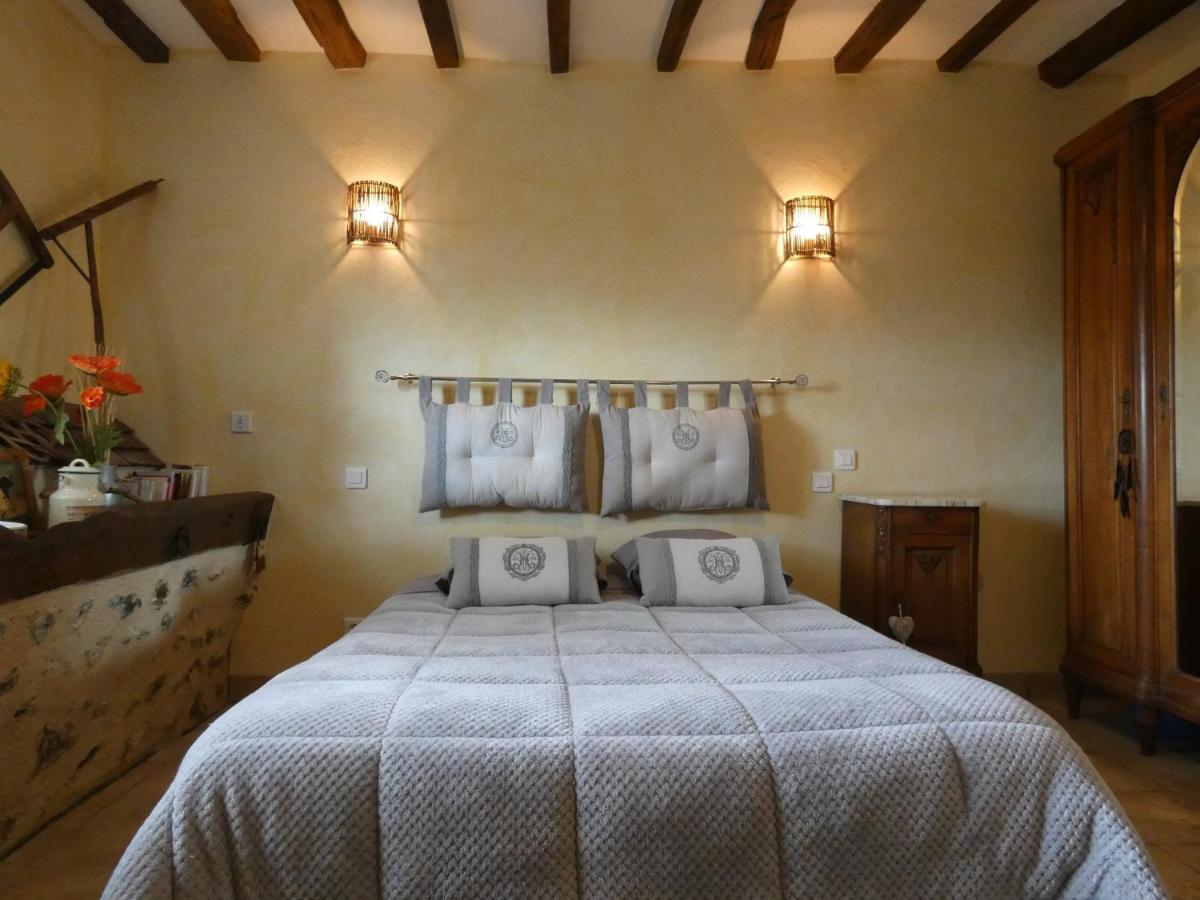 Bed and Breakfast Les Logis Du Breuil Marcheville Екстер'єр фото